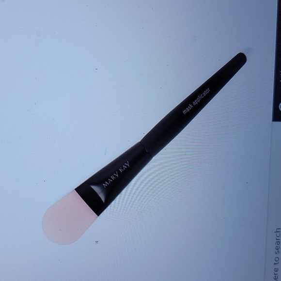 Mask Applicator - Picture 2 of 2